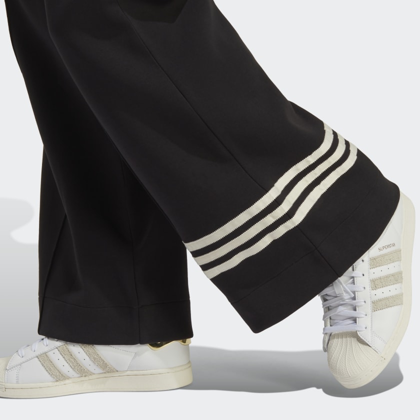 Adicolor_Neuclassics_Track_Pants_Czern_IB7307_42_detail