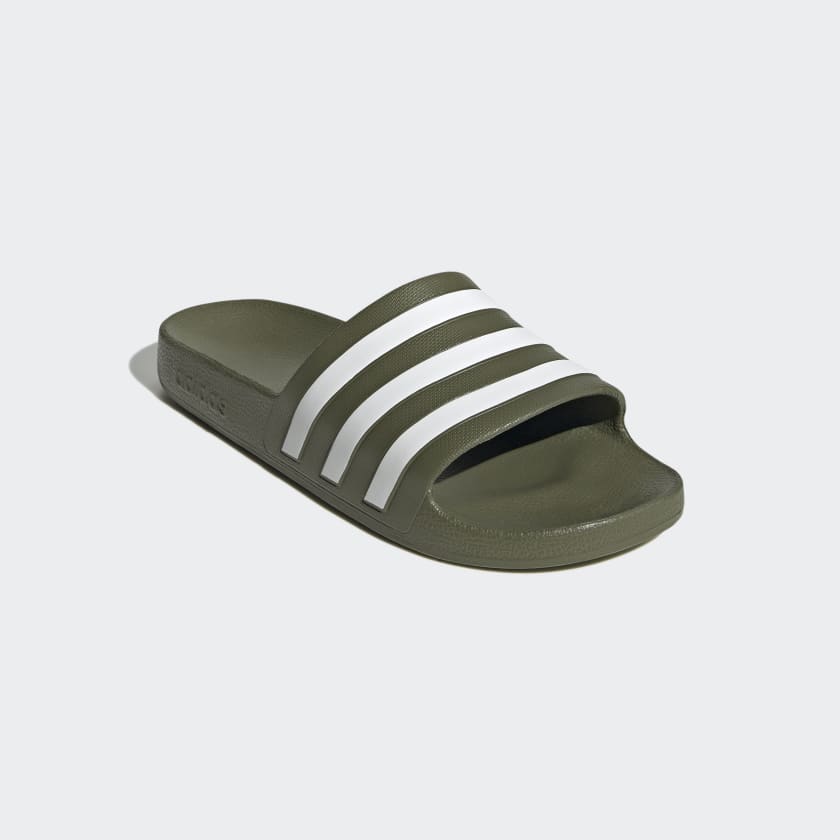 Adilette_Aqua_Slides_Zielony_GZ5234_04_standard