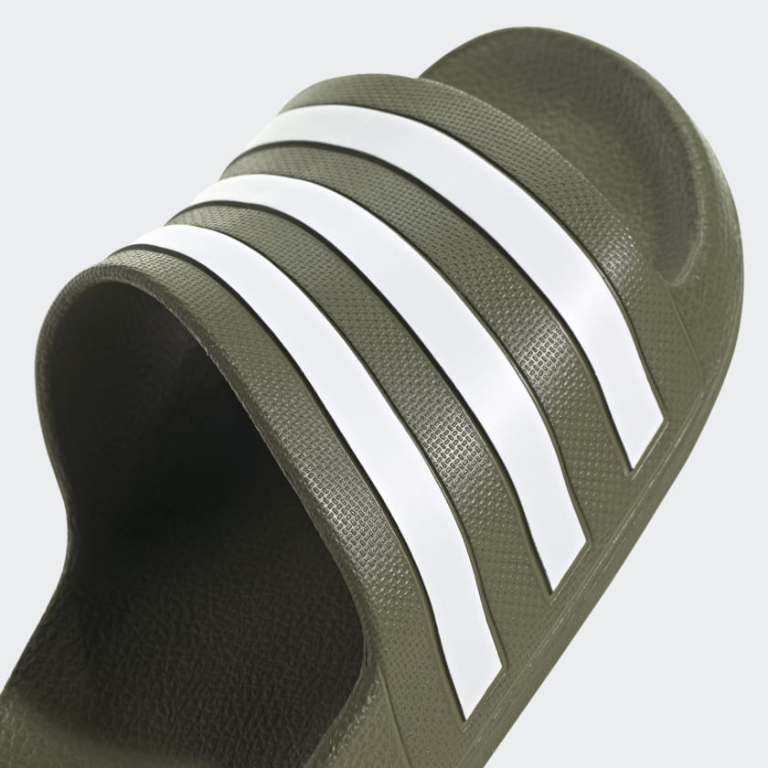 Adilette_Aqua_Slides_Zielony_GZ5234_41_detail