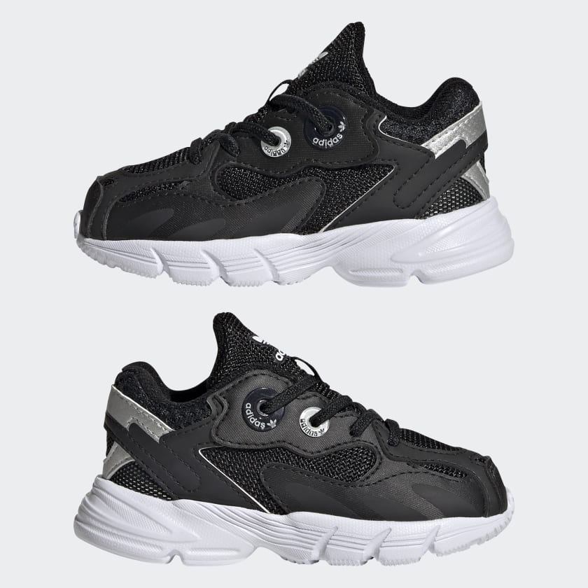 Astir_Shoes_Czern_GY6664_09_standard