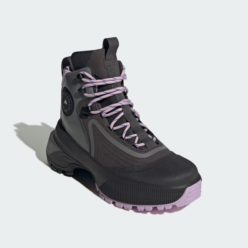 BUTY_ADIDAS_BY_STELLA_MCCARTNEY_X_TERREX_HIKING_Czern_IG0146_04_standard