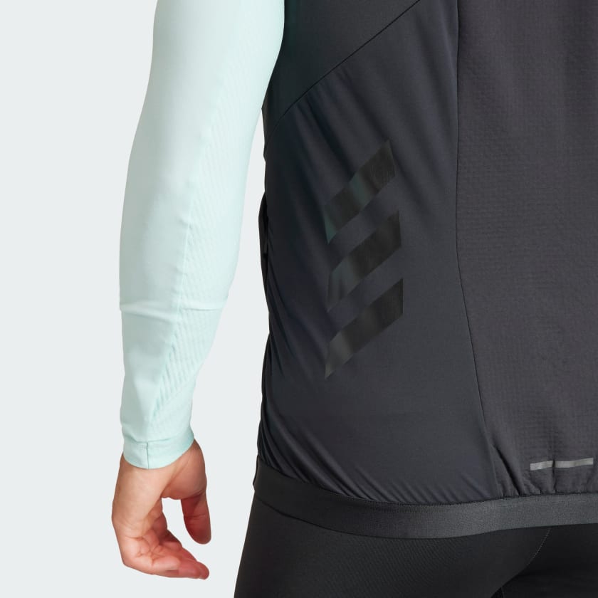 Bezrekawnik_Terrex_Xperior_Cross-Country_Ski_Soft_Shell_Czern_HZ4418_43_detail
