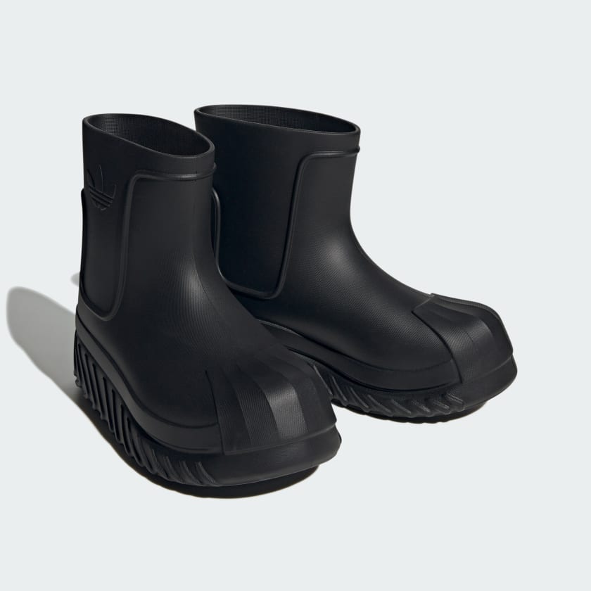 Buty_AdiFOM_SST_Boot_Czern_IG3029_04_standard