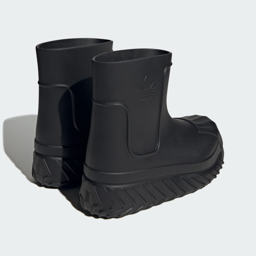 Buty_AdiFOM_SST_Boot_Czern_IG3029_05_standard