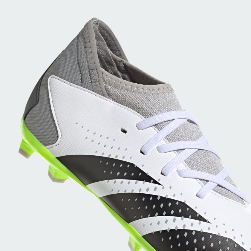 Buty_Predator_Accuracy.3_FG_Bialy_IE9504_42_detail