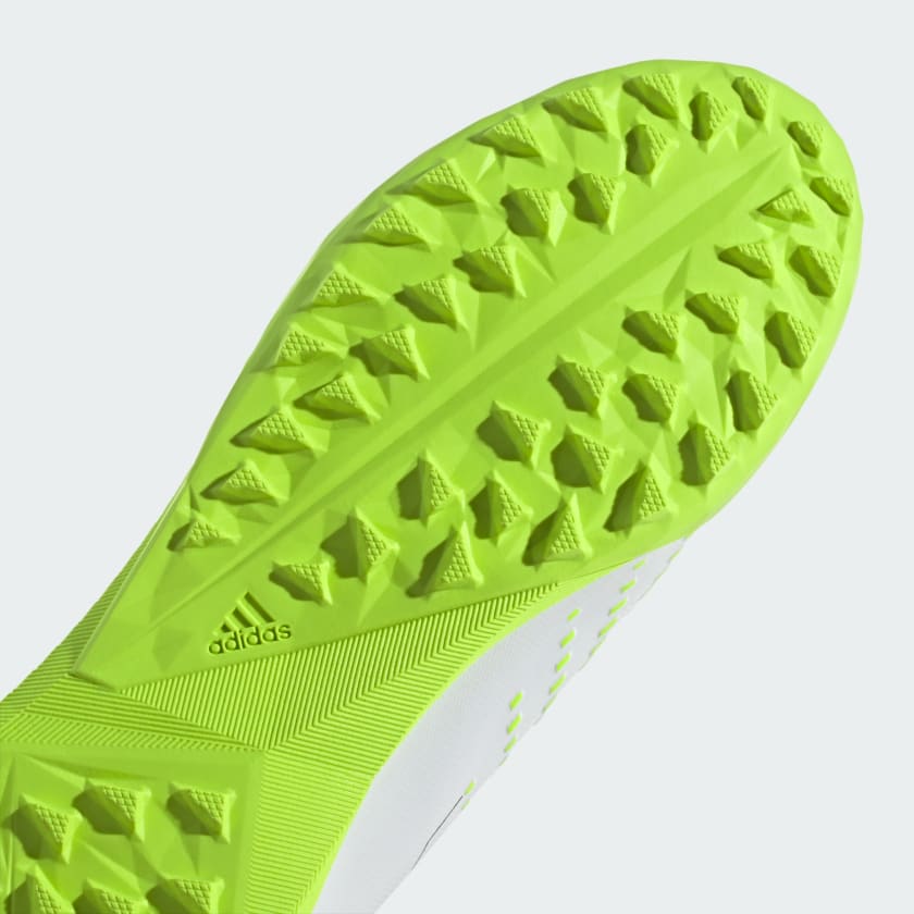 Buty_Predator_Accuracy.3_TF_Bialy_IE9450_41_detail