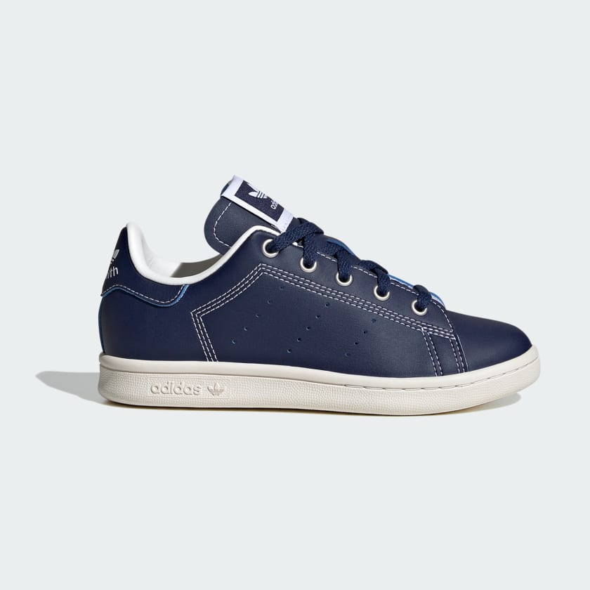 Buty_Stan_Smith_Niebieski_IG0572_01_standard