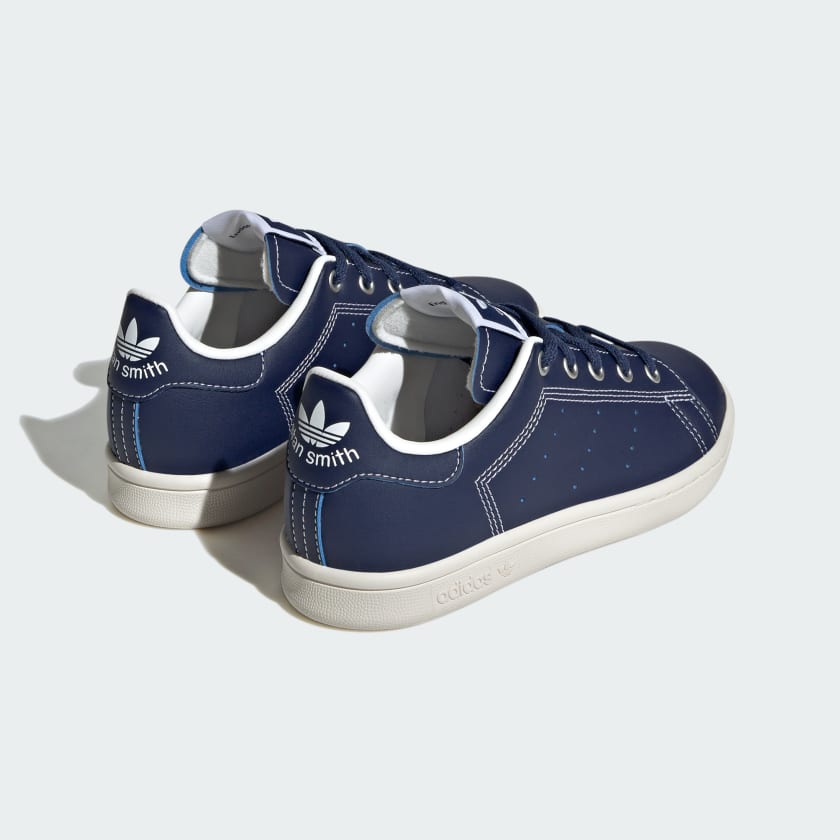 Buty_Stan_Smith_Niebieski_IG0572_05_standard