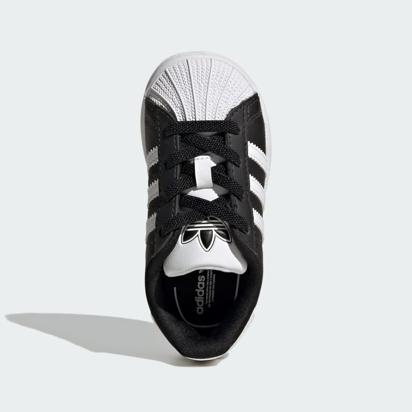 Buty_Superstar_Elastic_Lace_Kids_Czern_IG0268_02_standard