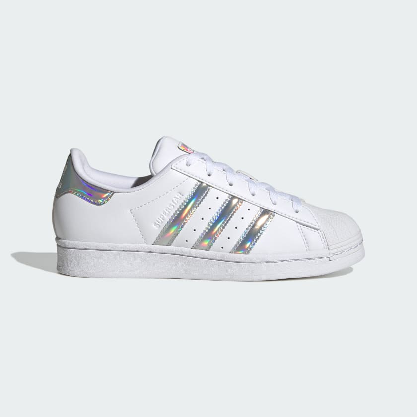 Buty_Superstar_Kids_Bialy_IG0238_01_standard