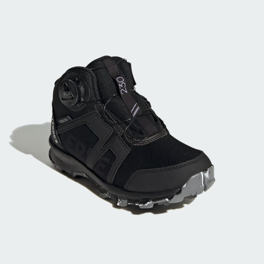 Buty_Terrex_BOA_Mid_RAIN.RDY_Hiking_Czern_IF7508_04_standard