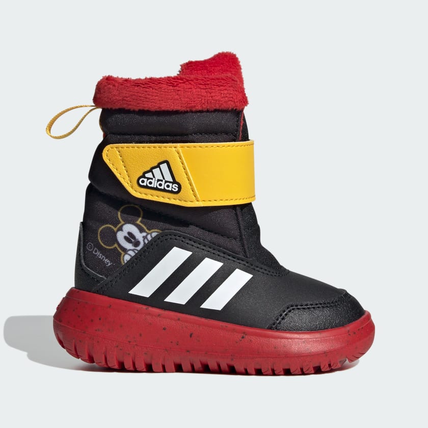 Buty_Winterplay_x_Disney_Kids_Czern_IG7190_01_standard