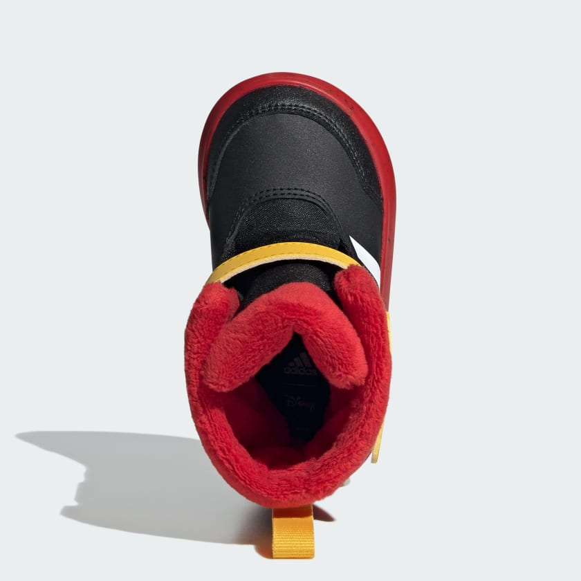 Buty_Winterplay_x_Disney_Kids_Czern_IG7190_02_standard_hover
