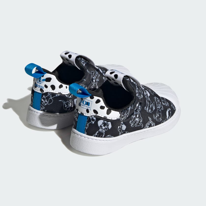 Buty_adidas_Originals_x_Disney_101_Dalmatians_Superstar_360_Kids_Czern_ID9711_05_standard