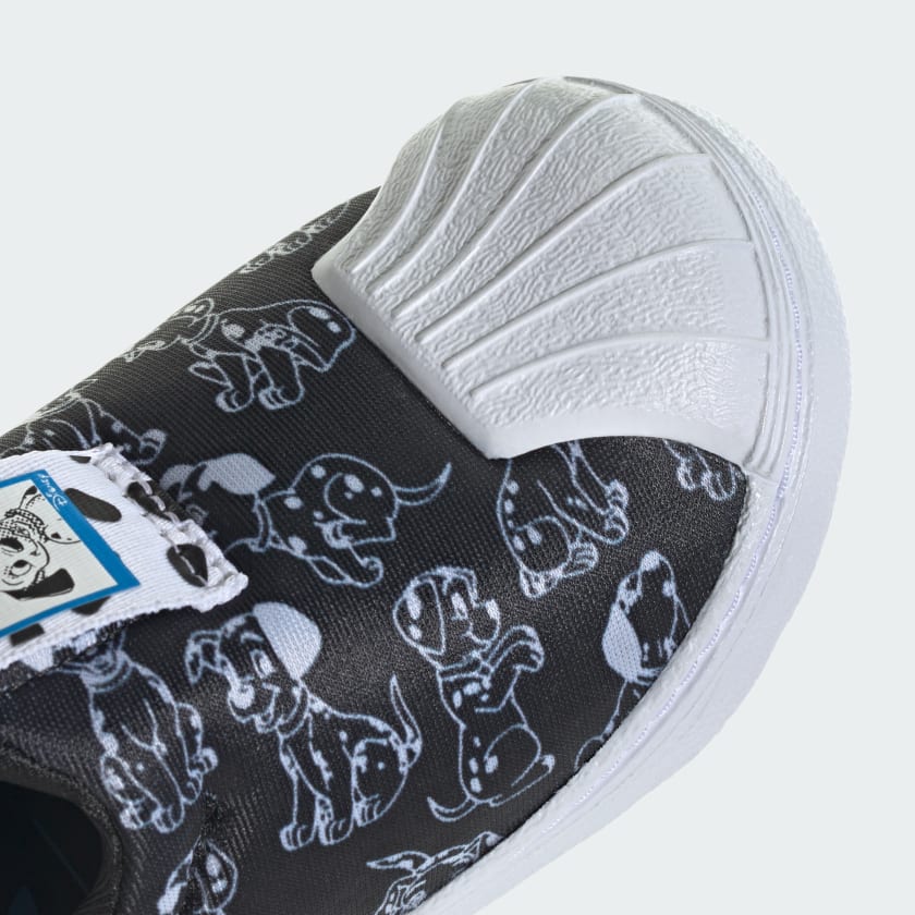 Buty_adidas_Originals_x_Disney_101_Dalmatians_Superstar_360_Kids_Czern_ID9711_42_detail