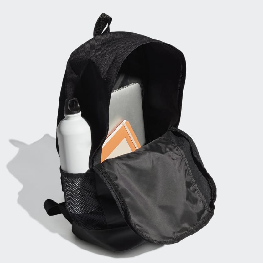 Essentials_Logo_Backpack_Czern_GN2014_05_hover_standard