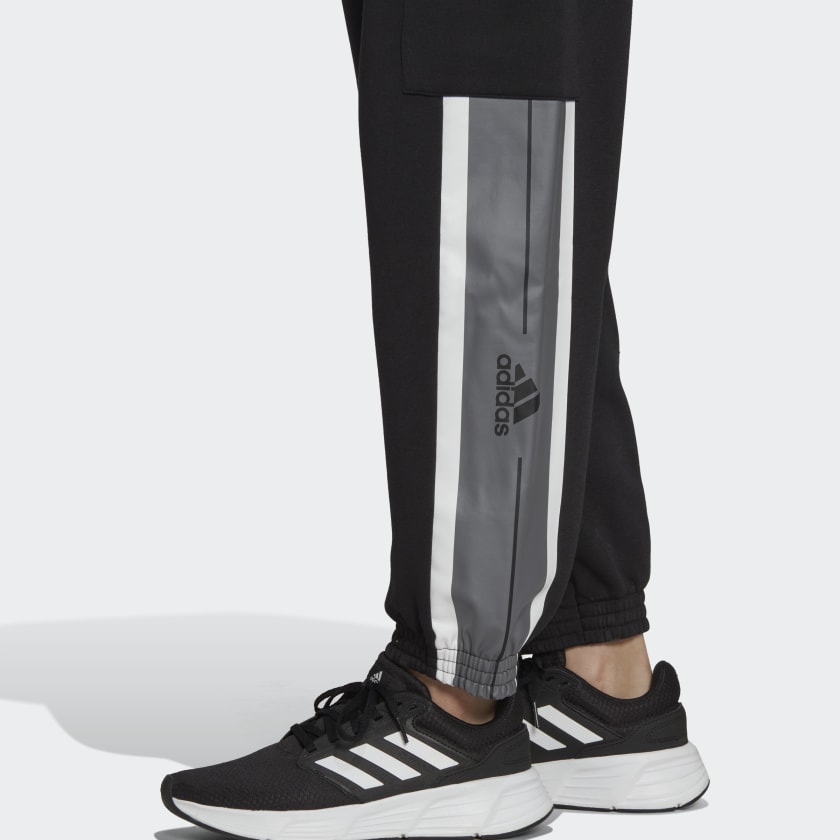 Essentials_Pin_Stripe_Block_Fleece_Cargo_Pants_Czern_HL2110_42_detail