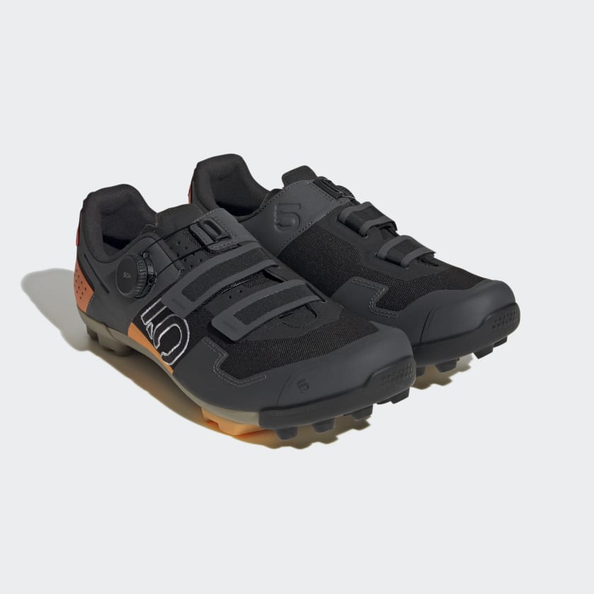 Five_Ten_Kestrel_BOA_Shoes_Czern_HQ3549_04_standard