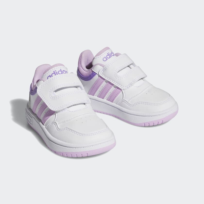 Hoops_Shoes_Bialy_IF7734_04_standard
