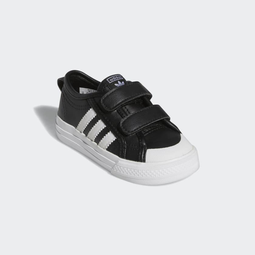 Nizza_Shoes_Czern_GX4098_04_standard