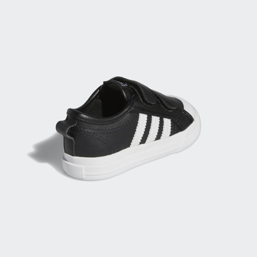 Nizza_Shoes_Czern_GX4098_05_standard