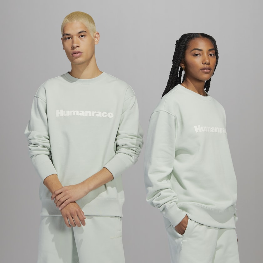 Pharrell_Williams_Basics_Crew_Sweatshirt_uniseks_Zielony_HS4829_21_model