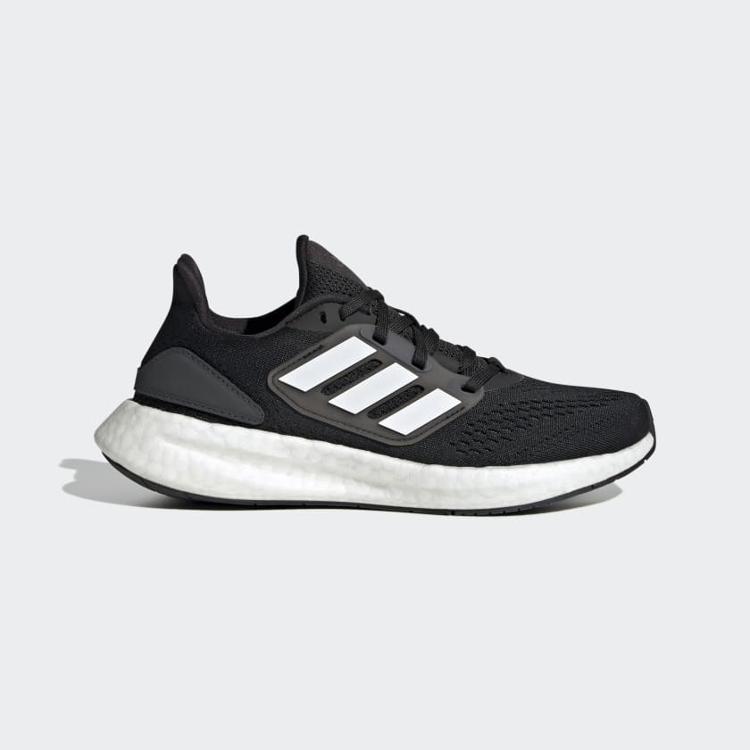 Pureboost_22_Shoes_Czern_GZ2599_01_standard