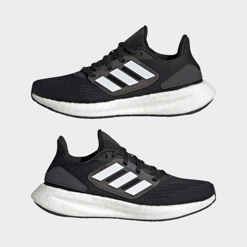 Pureboost_22_Shoes_Czern_GZ2599_09_standard