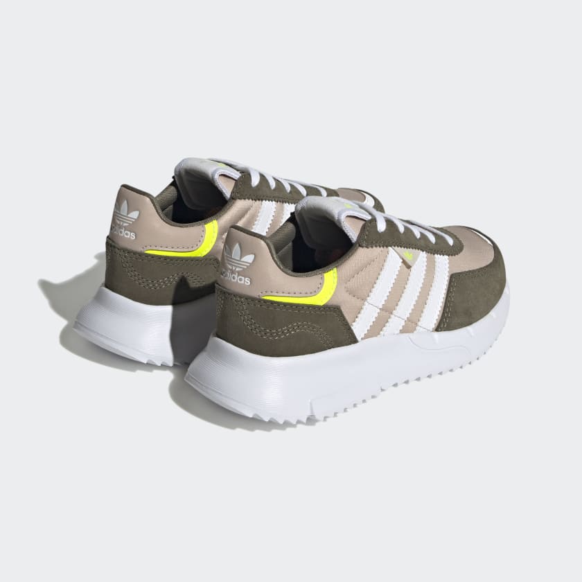 Retropy_F2_Shoes_Brazowy_HQ1539_05_standard
