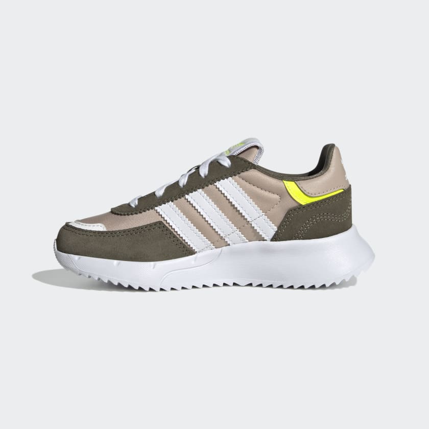 Retropy_F2_Shoes_Brazowy_HQ1539_06_standard