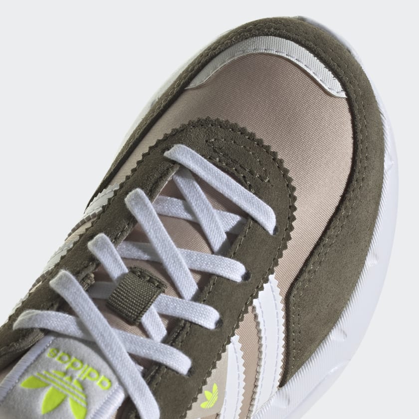 Retropy_F2_Shoes_Brazowy_HQ1539_41_detail