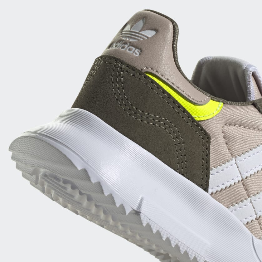 Retropy_F2_Shoes_Brazowy_HQ1539_42_detail