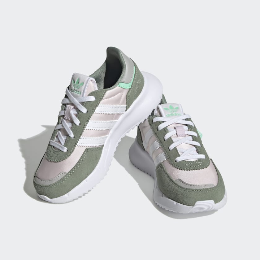 Retropy_F2_Shoes_Rozowy_HQ1540_04_standard