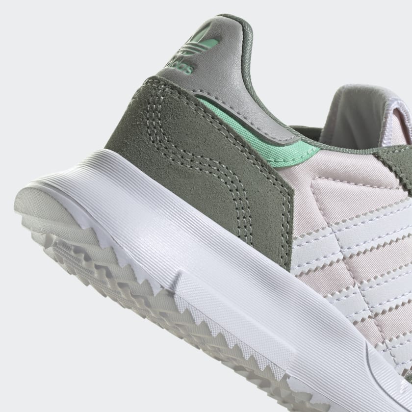 Retropy_F2_Shoes_Rozowy_HQ1540_42_detail