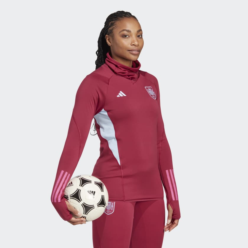 Spain_Tiro_23_Pro_Warm_Top_Bordowy_HT4332_25_model