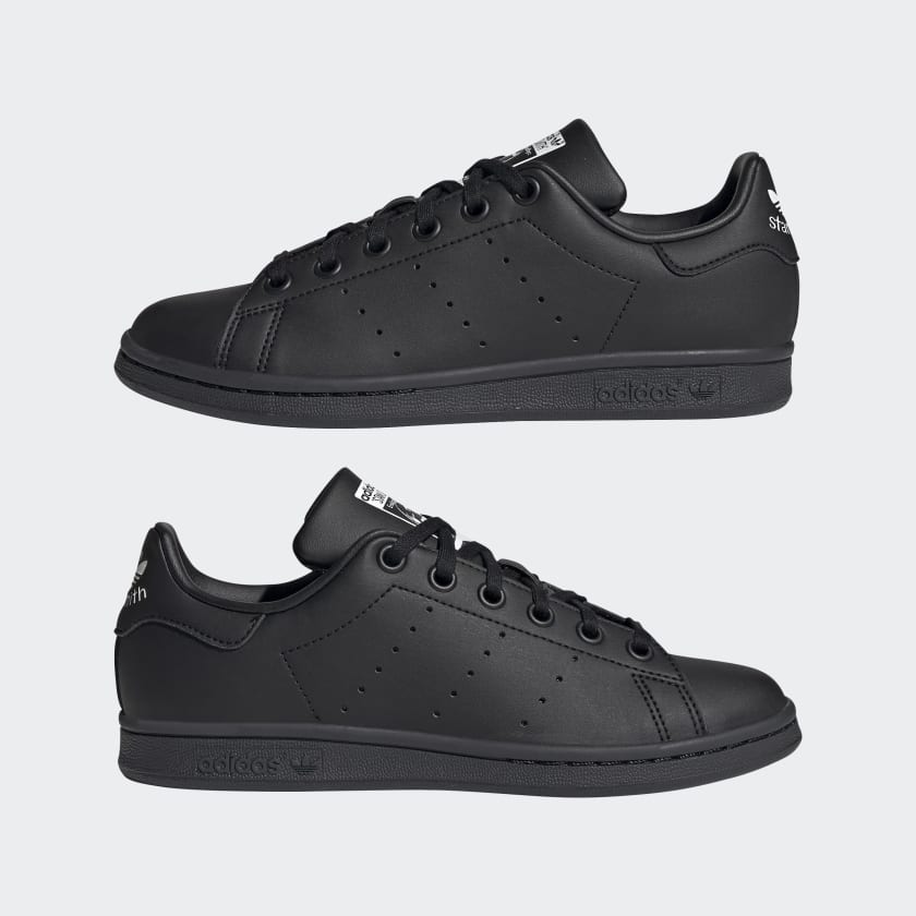 Stan_Smith_Shoes_Czern_FX7523_09_standard