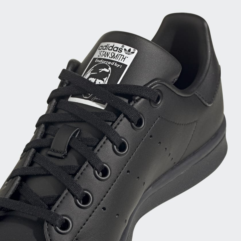 Stan_Smith_Shoes_Czern_FX7523_41_detail
