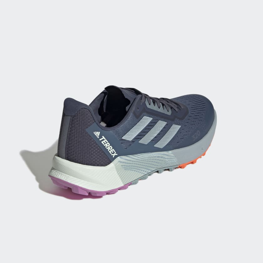 TERREX_AGRAVIC_FLOW_2_TRAIL_RUNNING_SHOES_Niebieski_GX8679_05_standard