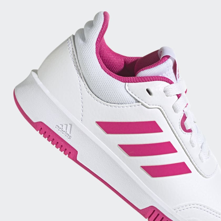 Tensaur_Sport_Training_Lace_Shoes_Bialy_GW6438_42_detail