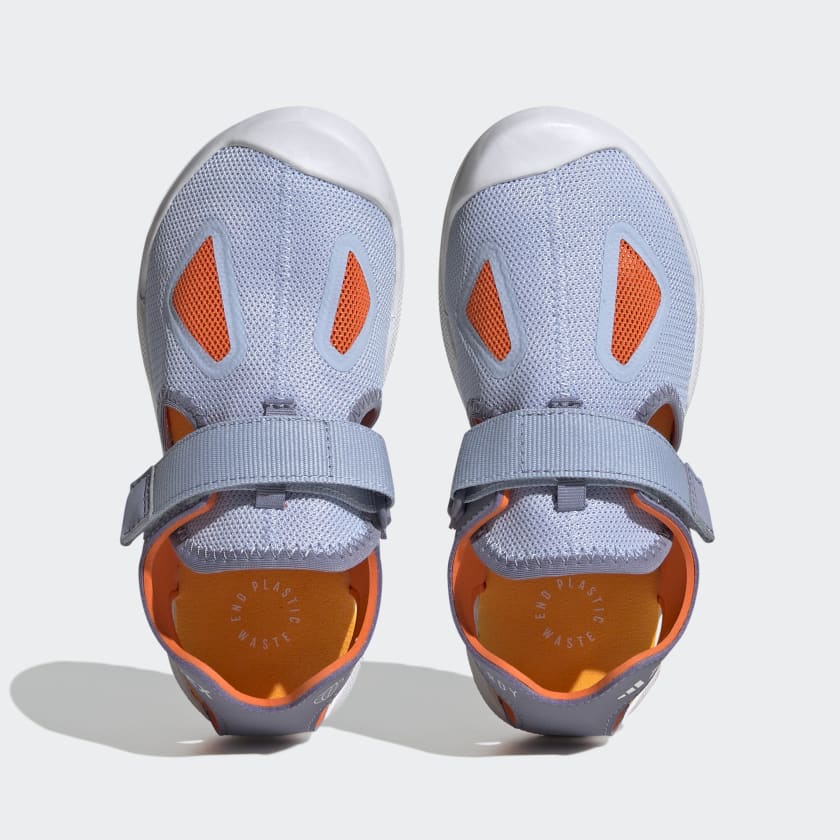 Terrex_Captain_Toey_2.0_Sandals_Fioletowy_HQ5838_02_standard_hover