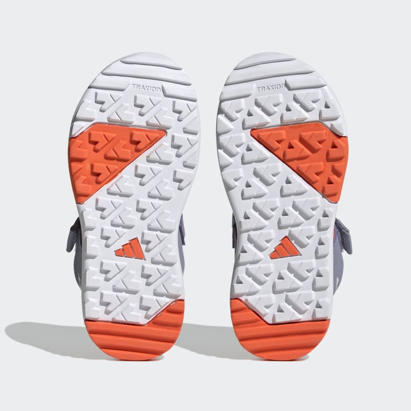 Terrex_Captain_Toey_2.0_Sandals_Fioletowy_HQ5838_03_standard