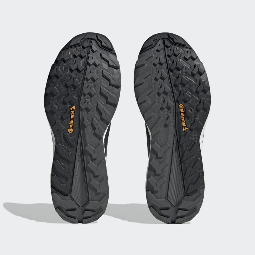 Terrex_Free_Hiker_Hiking_Shoes_2.0_Czern_HQ8395_03_standard