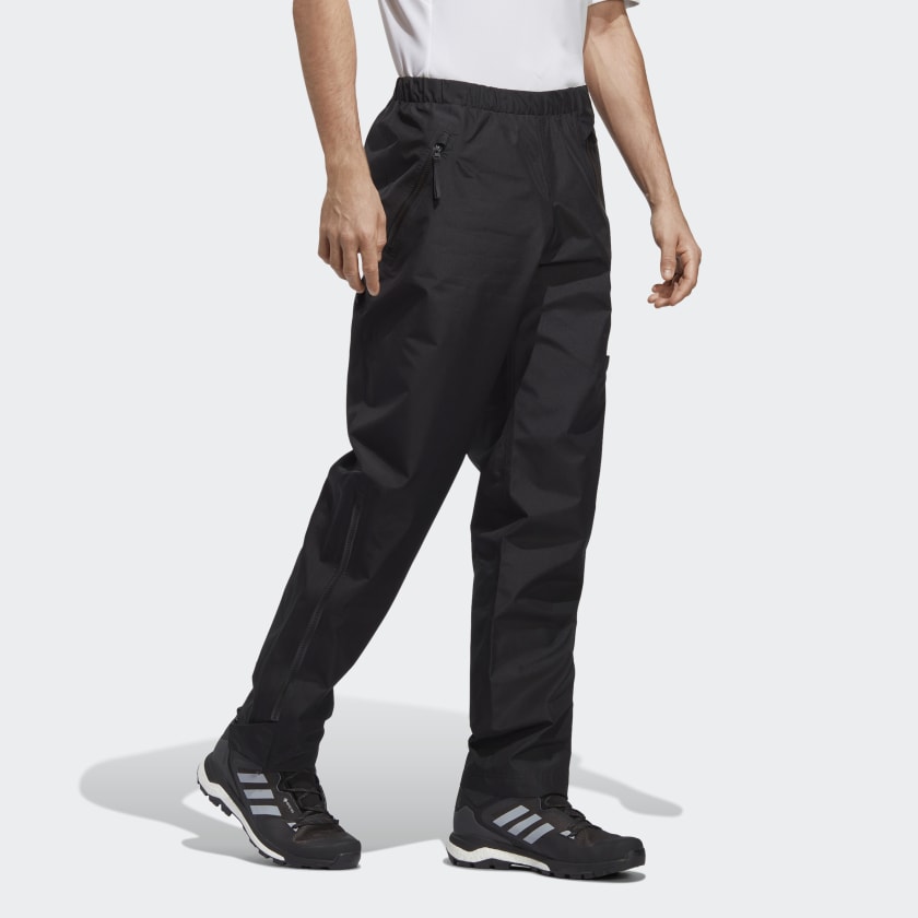 Terrex_GORE-TEX_Paclite_Rain_Pants_Czern_HN2949_25_model