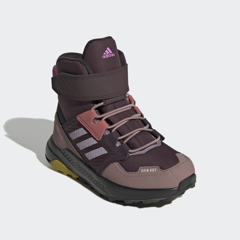 Terrex_Trailmaker_High_COLD.RDY_Hiking_Shoes_Czerwony_GZ1173_04_standard