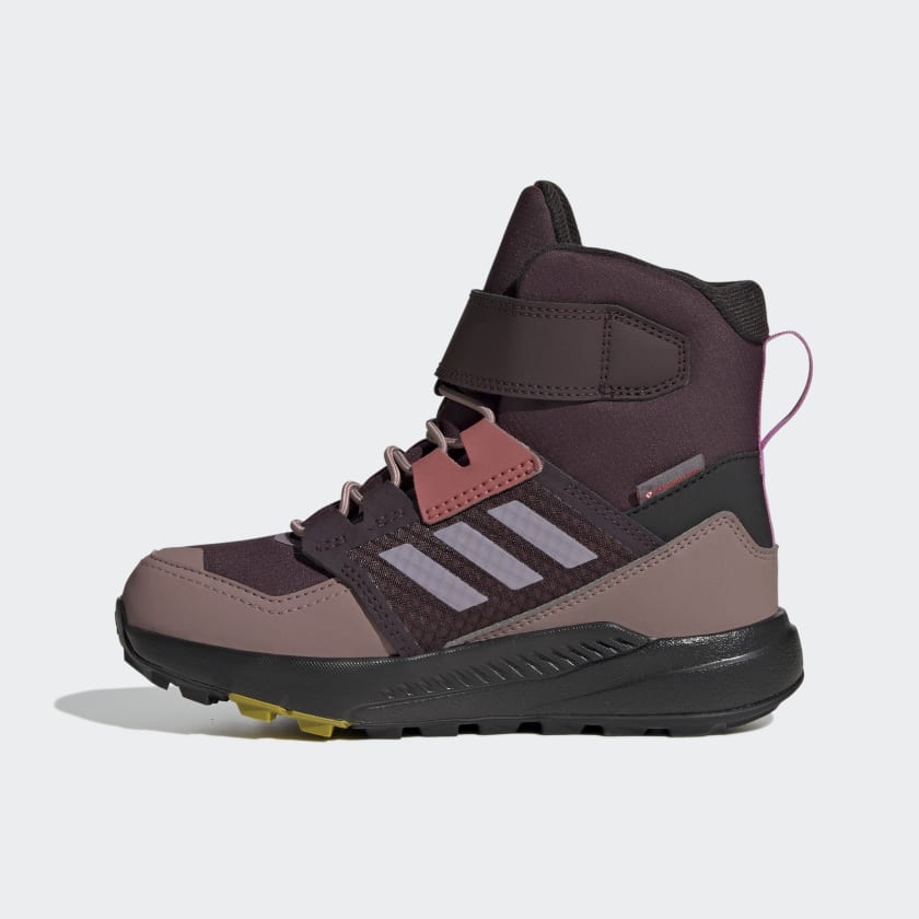 Terrex_Trailmaker_High_COLD.RDY_Hiking_Shoes_Czerwony_GZ1173_06_standard