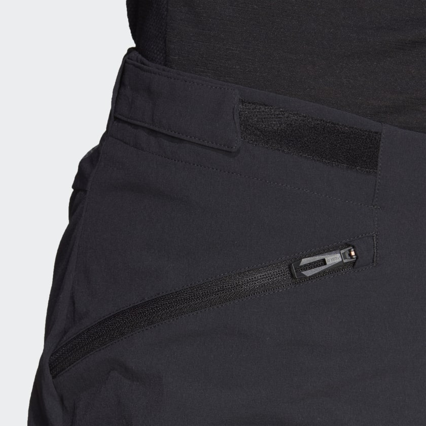 Terrex_Xperior_Hiking_Shorts_Czern_HN2963_42_detail