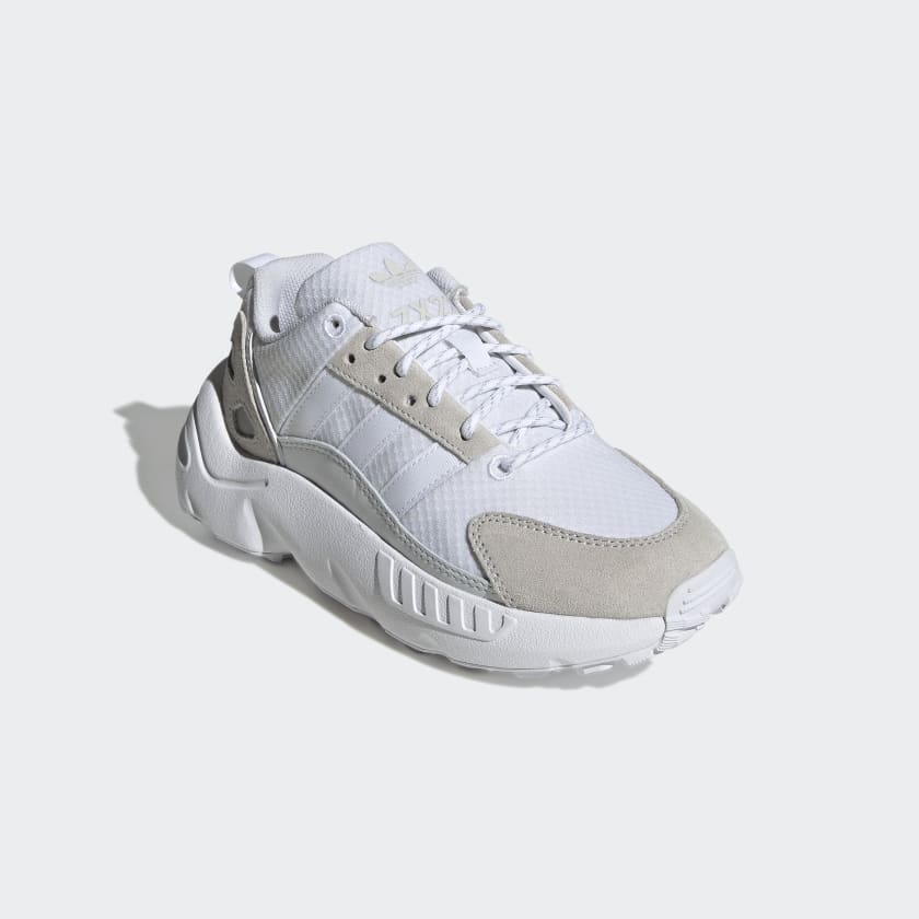 ZX_22_Shoes_Bialy_GW3660_04_standard