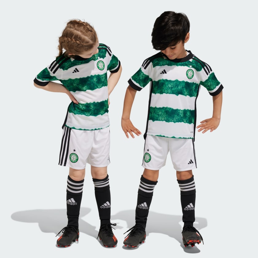 Zestaw_Celtic_FC_23-24_Home_Mini_Bialy_HY3326_21_model